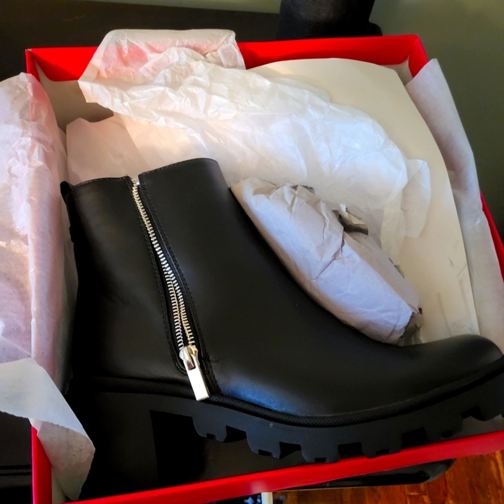Black boots